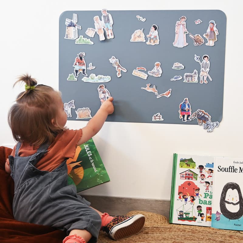 Joc Magnetic Motanul Încălțat Ferflex® – Set 48 de Magneți de Poveste - Imaginea 7