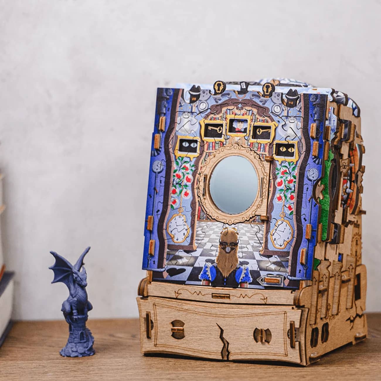 Cluepuzzle The Wonderbox of Alice, iDventure– Puzzle 3D și Escape Room din Lemn