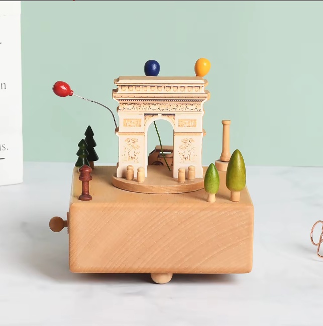 Cutiuță Muzicală din Lemn – Arcul de Triumf